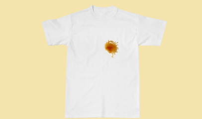 白いTシャツにコーヒーのシミがついてしまった